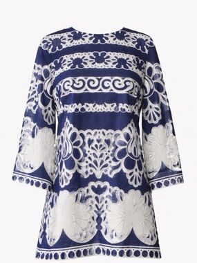 Avara Brielle Navy Embroidered Mini Dress Resort Shift LG Borgo De Nor Inspired